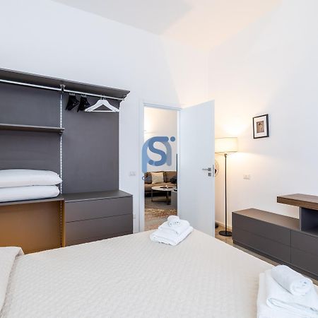 Ni Ni Apartments 체팔루 외부 사진