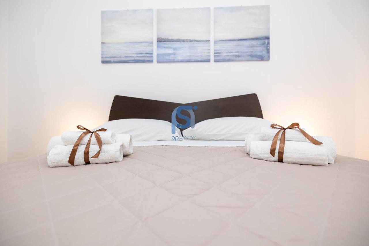 Ni Ni Apartments 체팔루 외부 사진