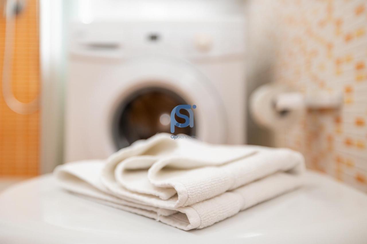 Ni Ni Apartments 체팔루 외부 사진