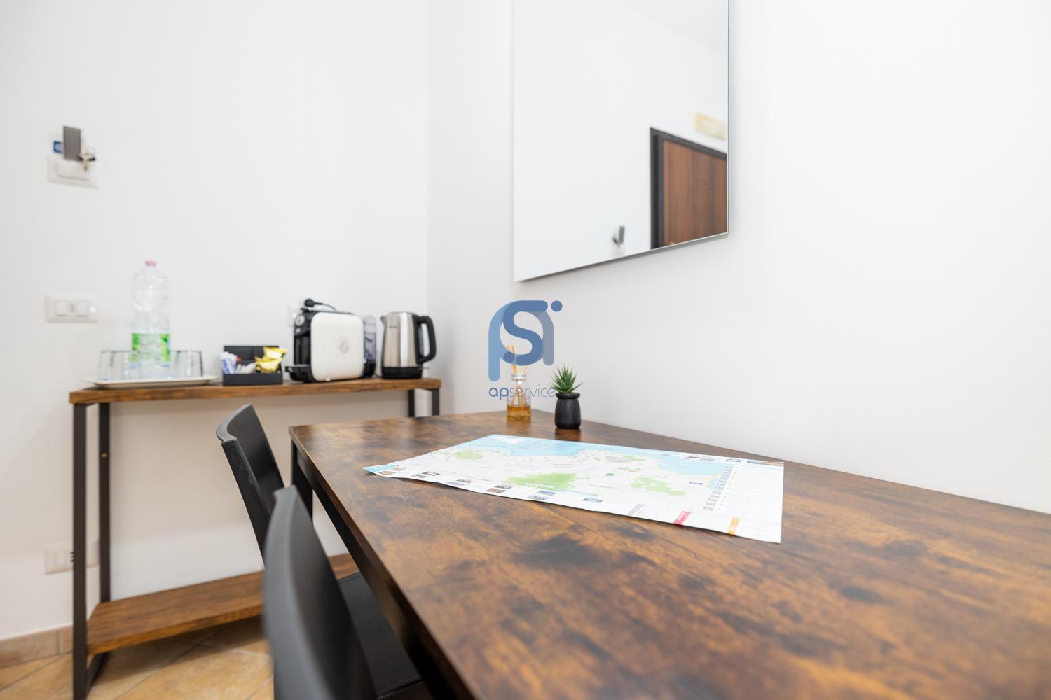 Ni Ni Apartments 체팔루 외부 사진