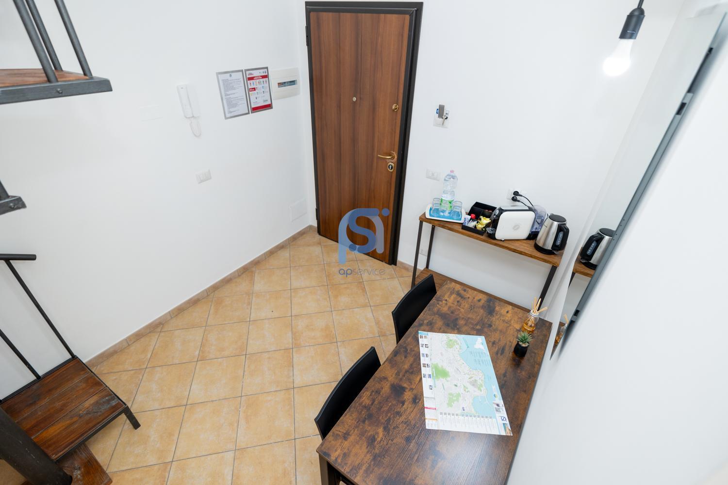 Ni Ni Apartments 체팔루 외부 사진