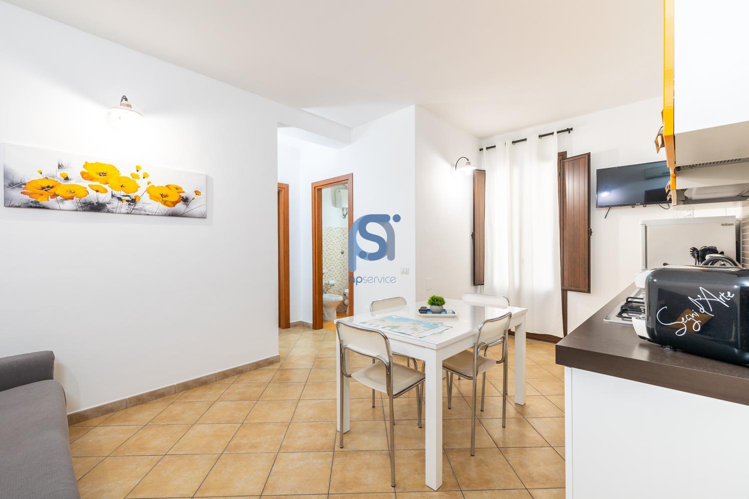 Ni Ni Apartments 체팔루 외부 사진