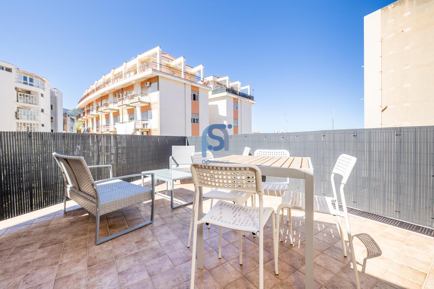 Ni Ni Apartments 체팔루 외부 사진